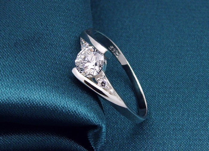 女性のためのプラチナメッキの高級結婚指輪,卸売ジュエリー,高 - Wedding Superstar のレビューと価格