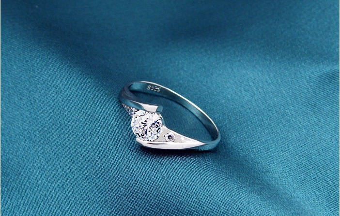 女性のためのプラチナメッキの高級結婚指輪,卸売ジュエリー,高 - Wedding Superstar のレビューと価格