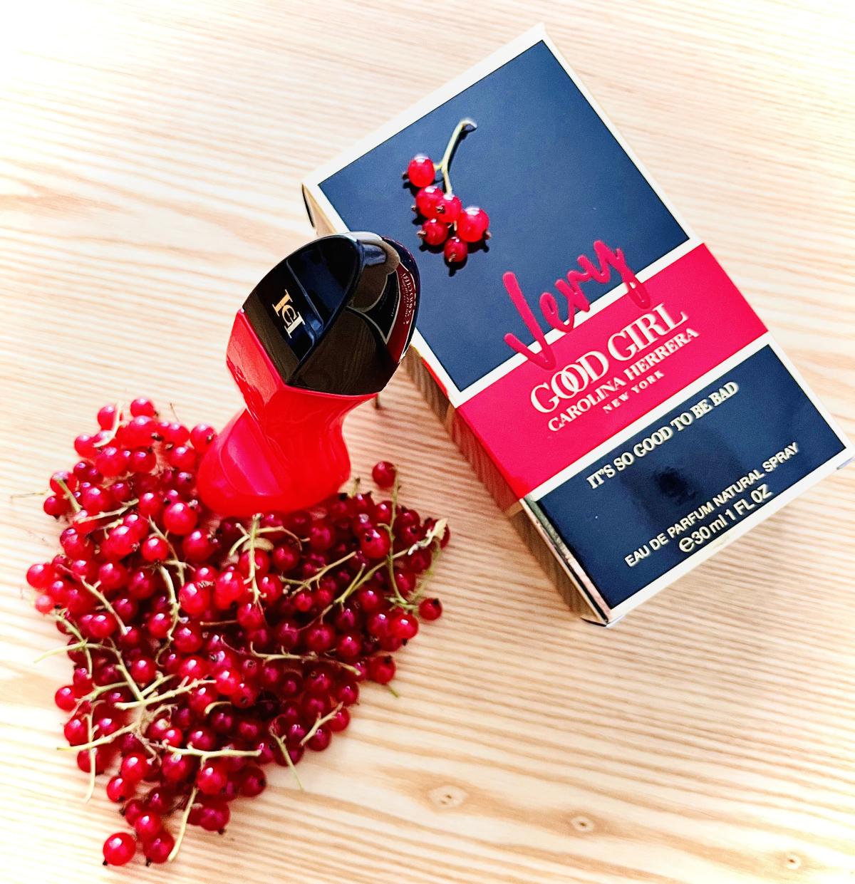 カロライナ・ヘレラ ベリーグッドガール EDP 80ml 女 - Good Floral & Wedding Decor Supply Photos のレビューと価格