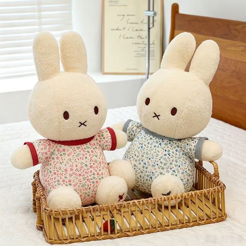 30 センチメートルかわいいミッフィーウサギ花柄ぬいぐるみ人 - Good Floral & Wedding Decor Supply Photos のレビューと価格